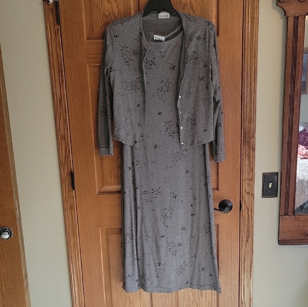 Robbie Bee Gray Floral Maxi Dress with Matching Cardigan